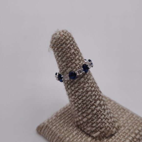 Size 5 Sterling Silver Oval Blue And Round Clear Cubic Zirconia Ring A2734 - Picture 3 of 9